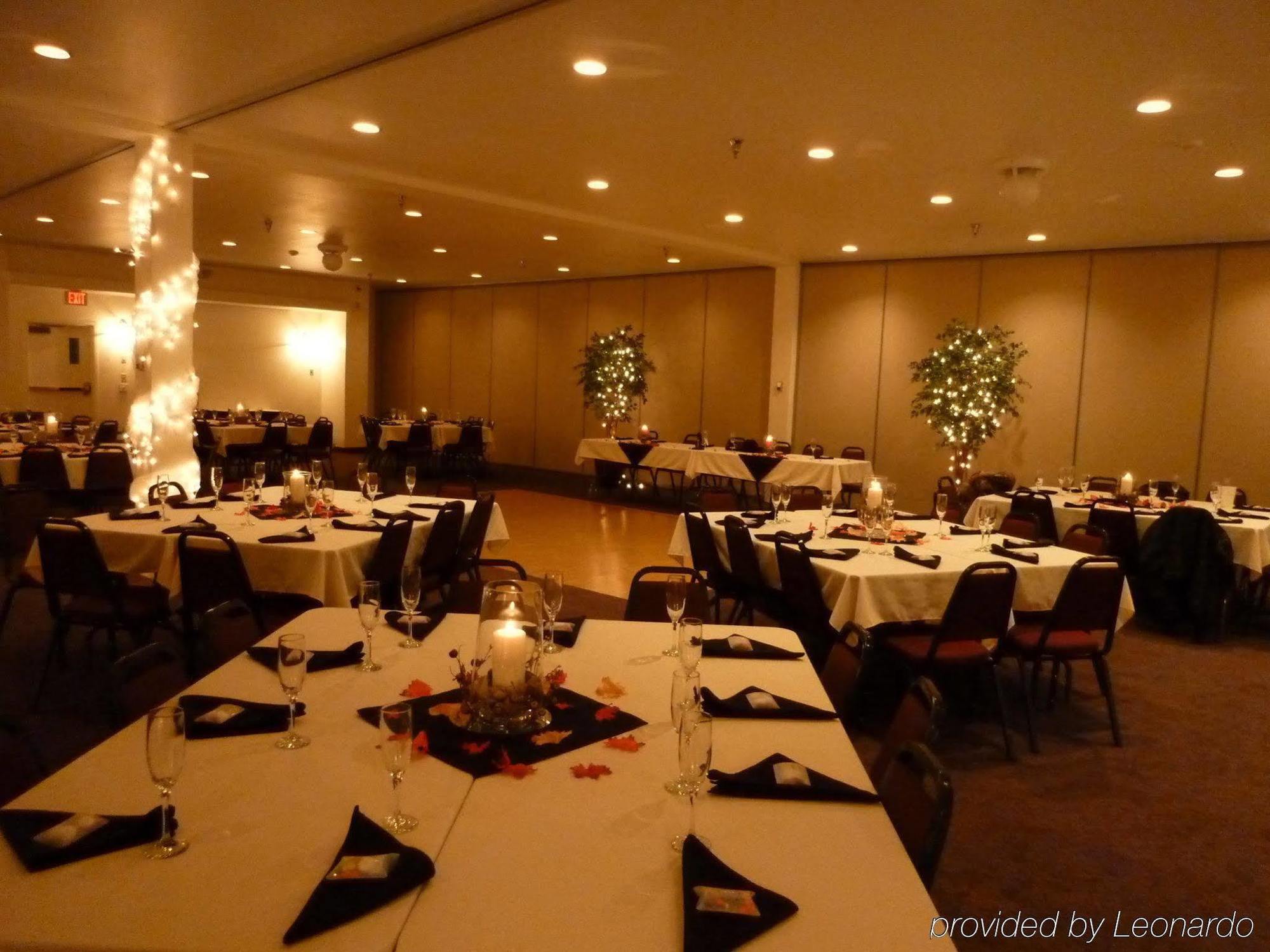 At Lander, Travelodge By Wyndham Hotel Lander